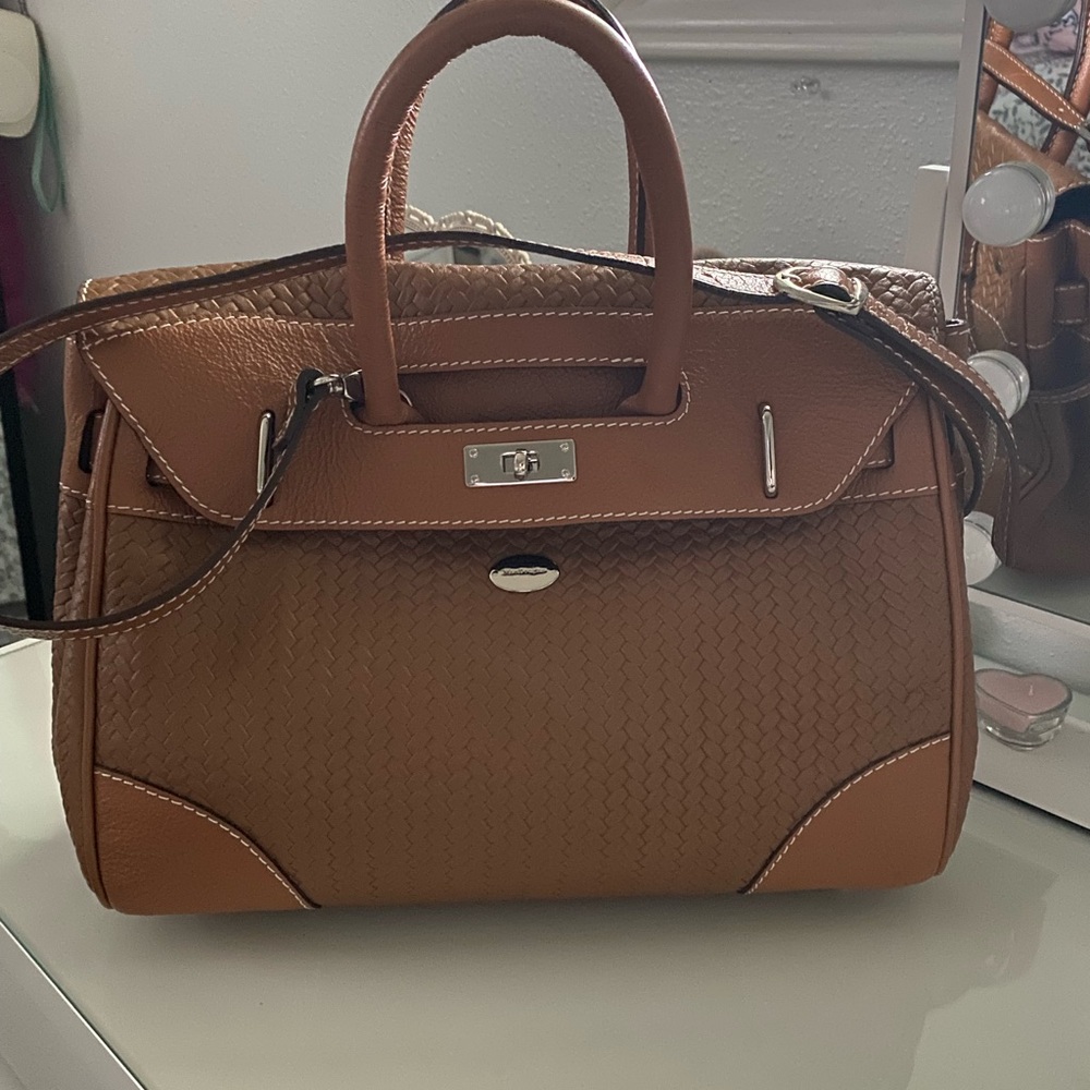 Mac Douglas leather bag!